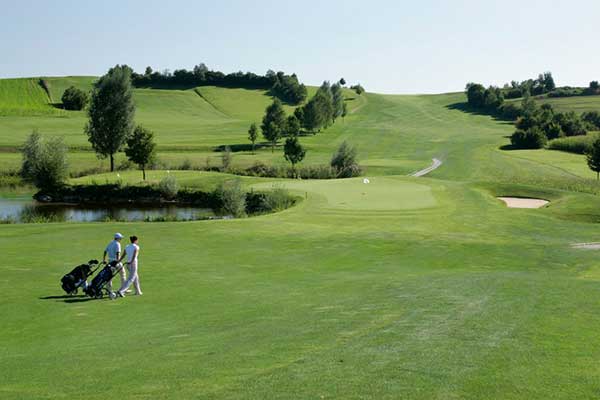 Golfplatz-Brunnwies Golfer