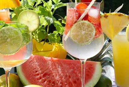Sommergetraenke-und-Melone